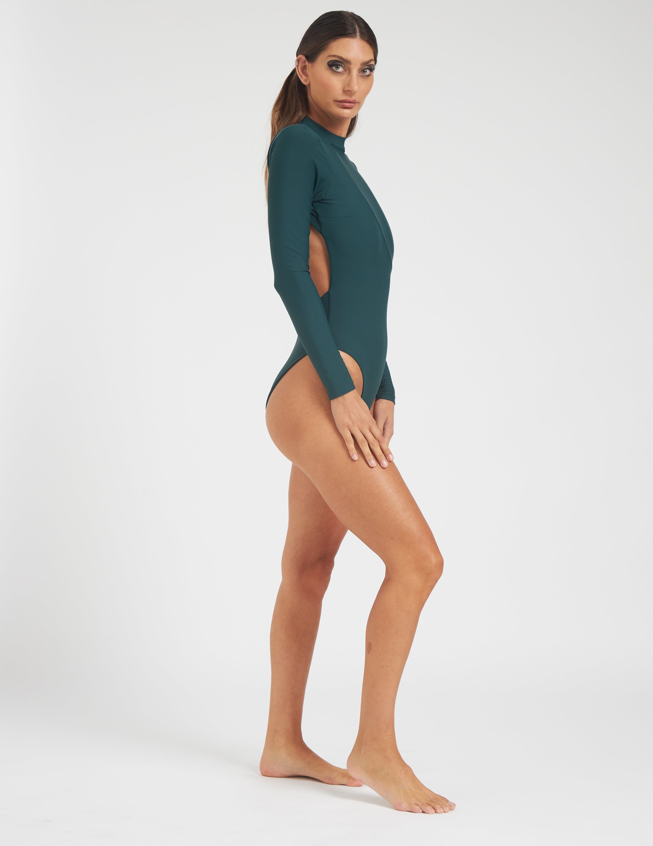 Monica One Piece - Hunter